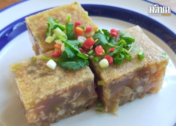 ‘แกงกระด้างขาไก่’ แบบต้มยำซุปเปอร์